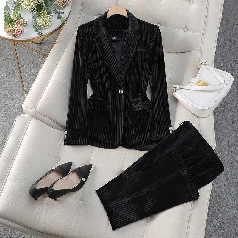 Women's Two-Piece Textured Blazer Suit Set with Tailored Fit