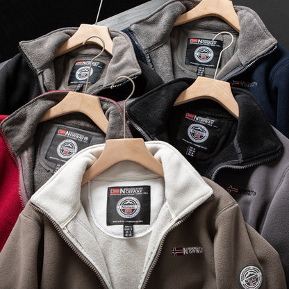 Men's Outdoor Full-Zip Jacket with High Collar and Sleek Fit