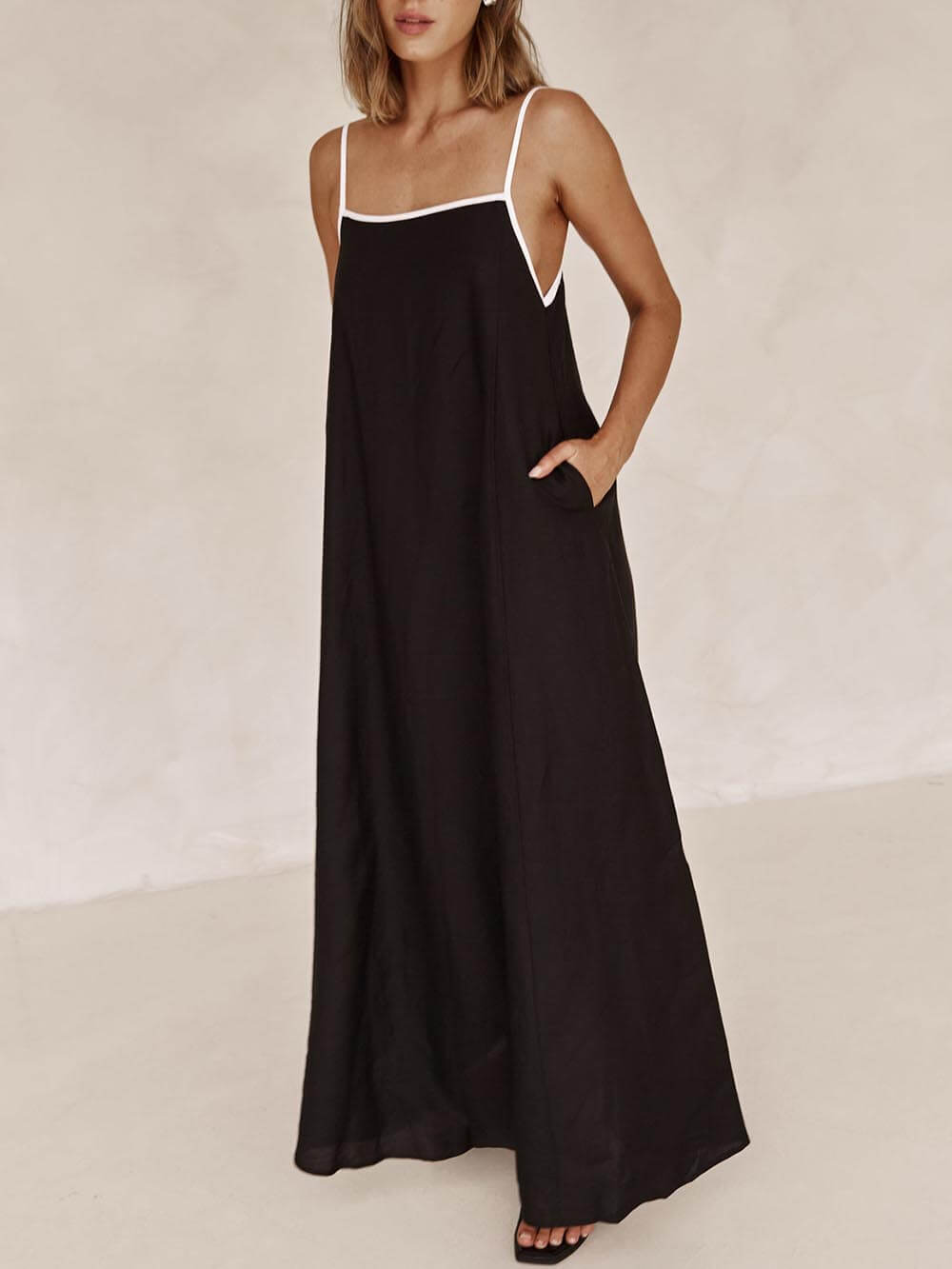 Women's A-Line Summer Vibe Contrasting Suspender Maxi Dress