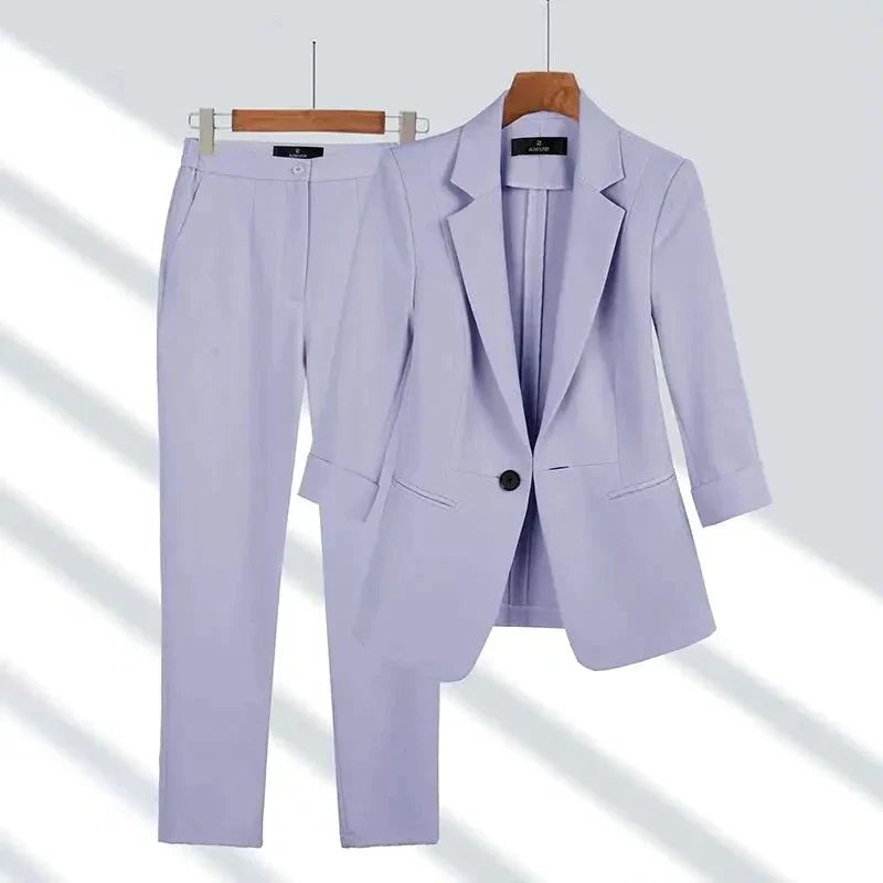 Women's Tailored Two-Piece Business Suit Set with Blazer and Pants