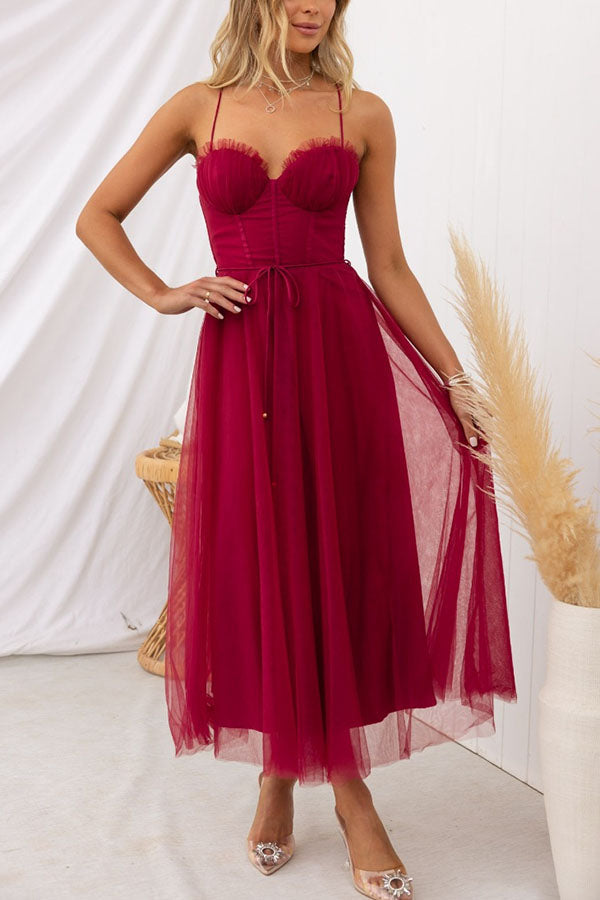 Women's Elegant Maxi Dress with V-Neck and Flowing Silhouette