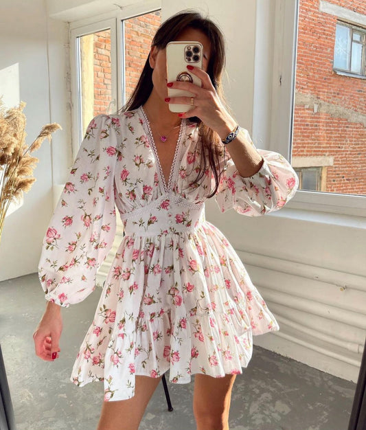 Women's V-Neck Floral Mini Dress with Long Sleeves and Ruffle Skirt