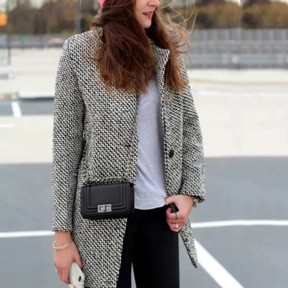 Women's Tailored Houndstooth Winter Coat with Button Closure