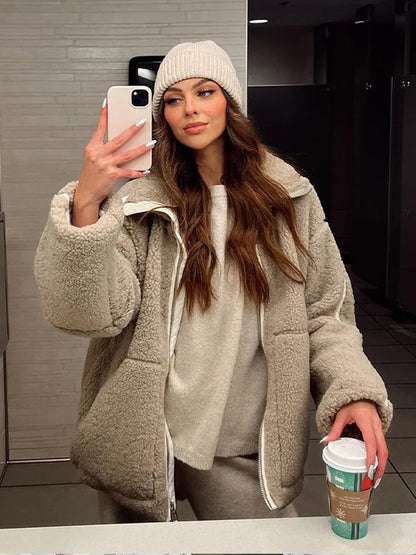 Women's Oversized Fleece Jacket with Zipper Front and High Collar