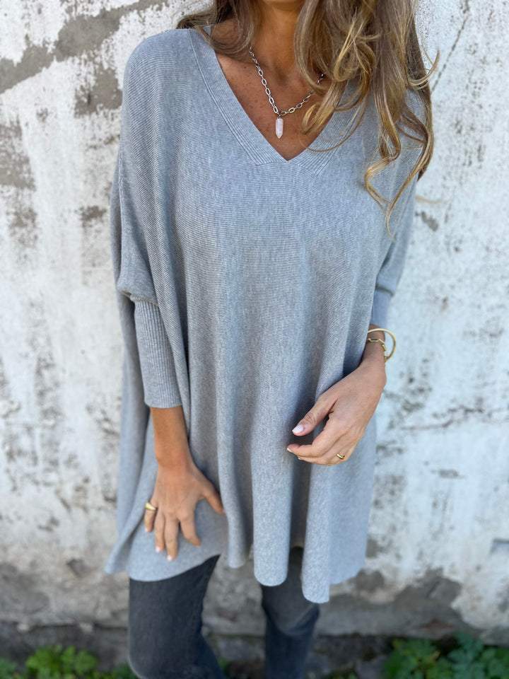 Women’s Oversized V-Neck Shirt with Drop Shoulders and Long Sleeves