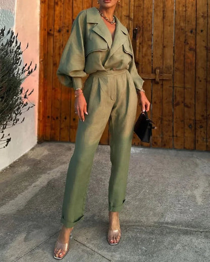 Women's Two-Piece Suit Set with Loose Blazer and Tapered Pants