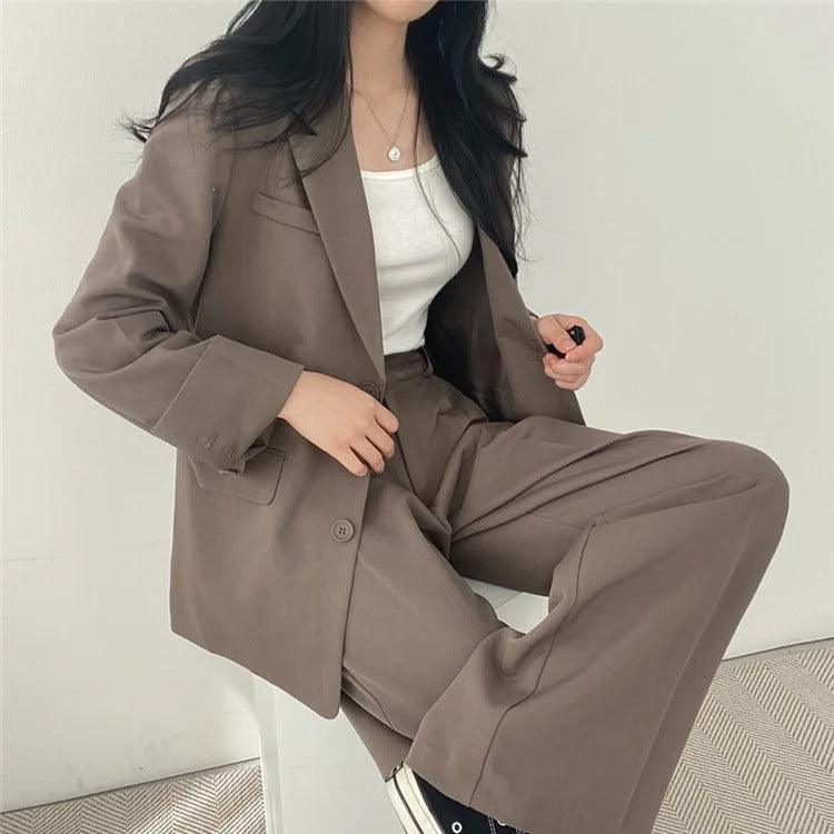 Women’s Tailored Two Piece Suit Set with Long Blazer and Straight-Leg Trousers