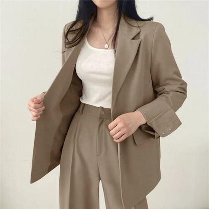 Women’s Tailored Two Piece Suit Set with Long Blazer and Straight-Leg Trousers