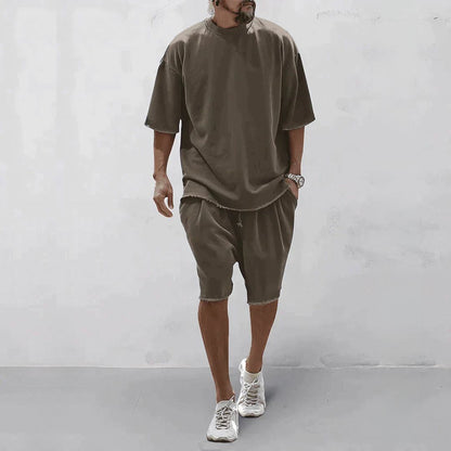 Men's Raw-Edge T-Shirt and Knee-Length Shorts Set
