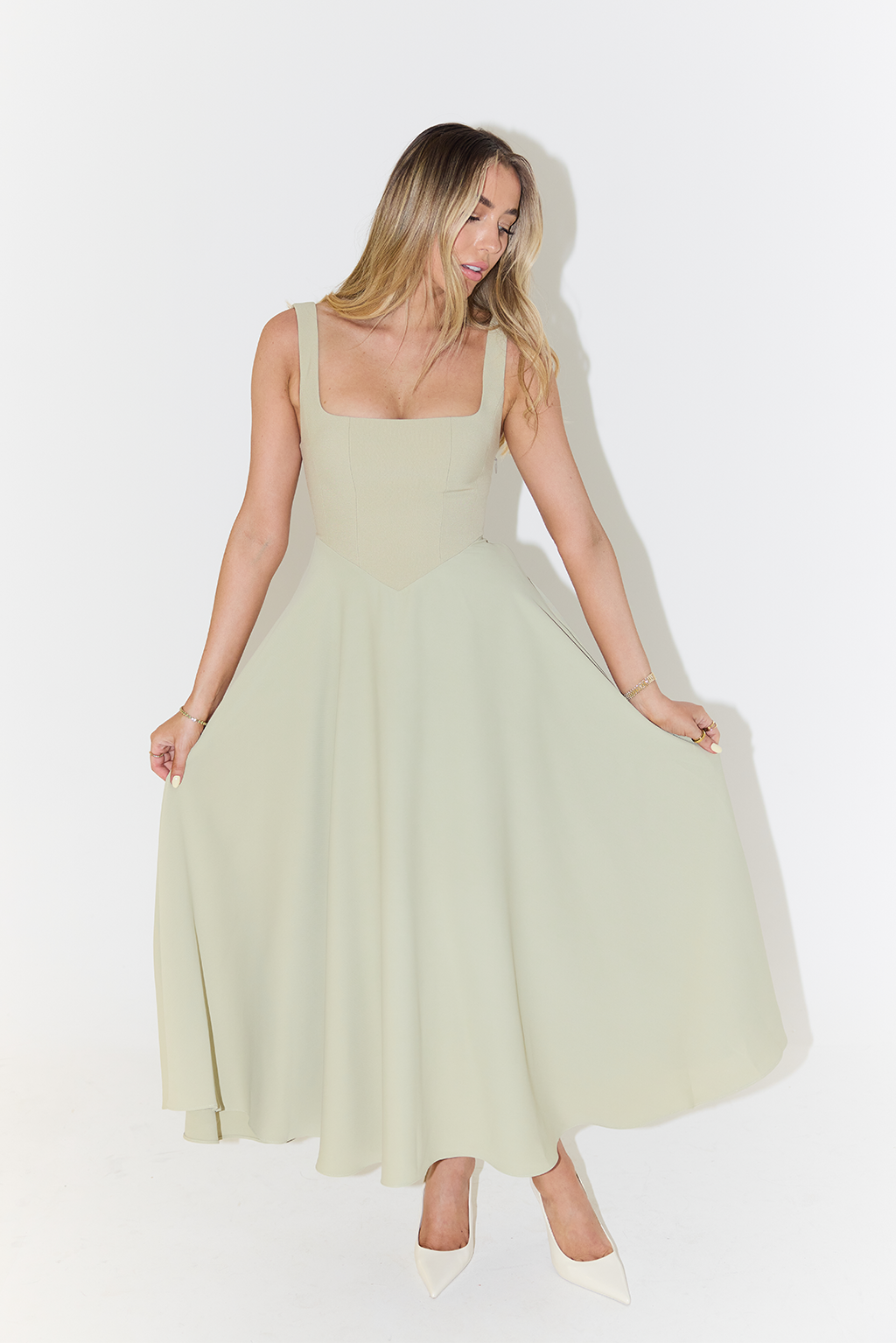 Women's Sleeveless Square Neck Midi Dress with A-Line Silhouette