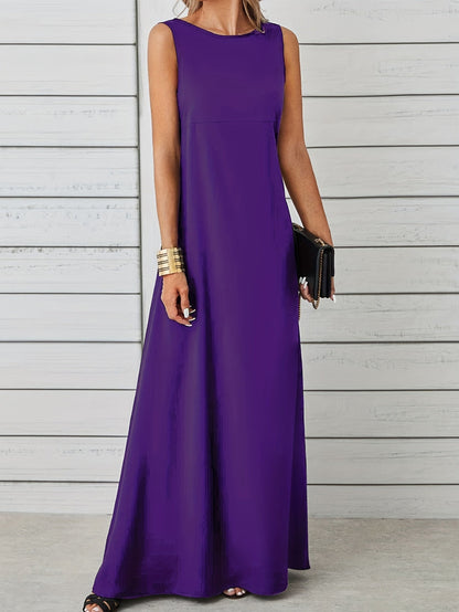Women's Sleeveless Maxi Dress with Floor-Length Flow and Clean Lines