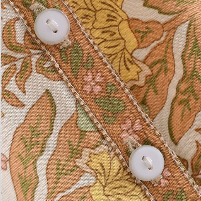 Women's Loose Fit Floral Button-Up Blouse with Long Sleeves