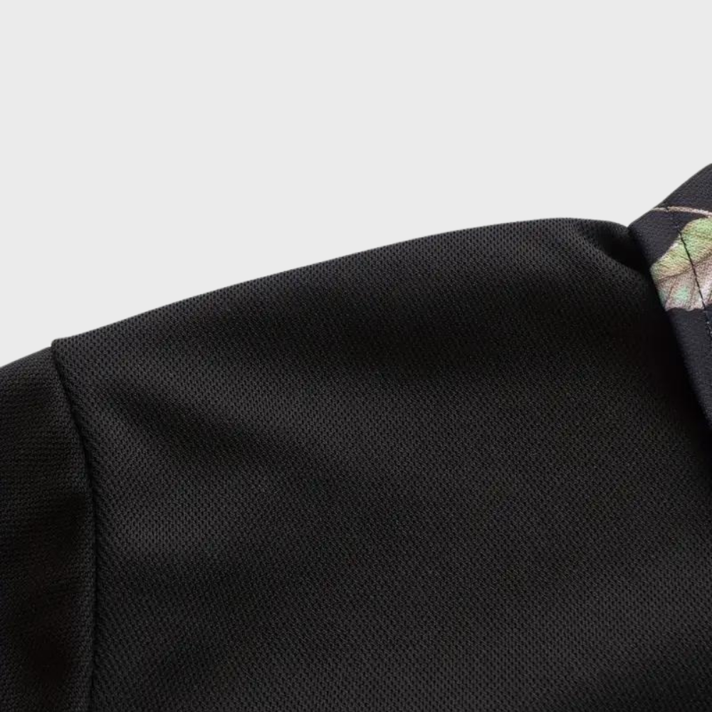 Men's Short Sleeve Polo Shirt with Printed Collar Trim