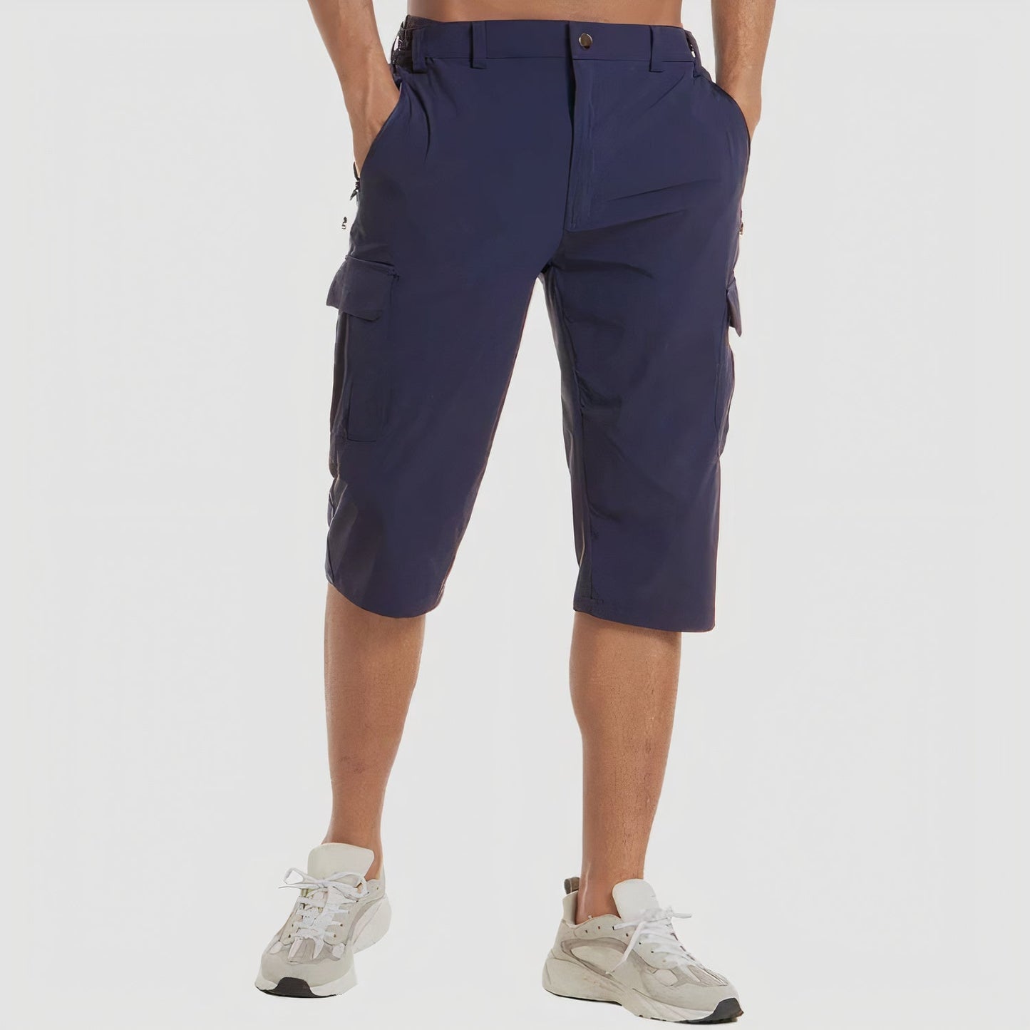 Men's Knee-Length Cargo Shorts with Side Pockets and Zip Closure