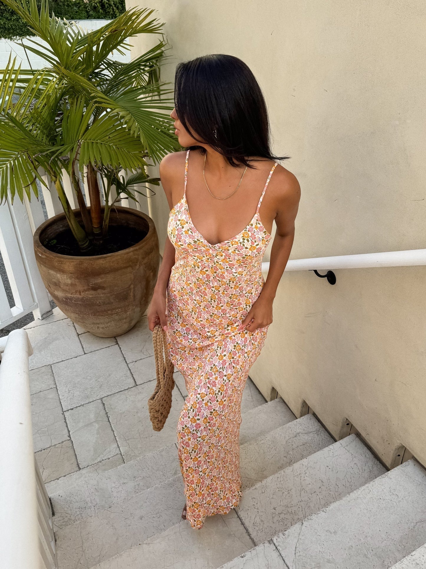 Women's Floral Print Spaghetti Strap Maxi Dress with Fitted Silhouette