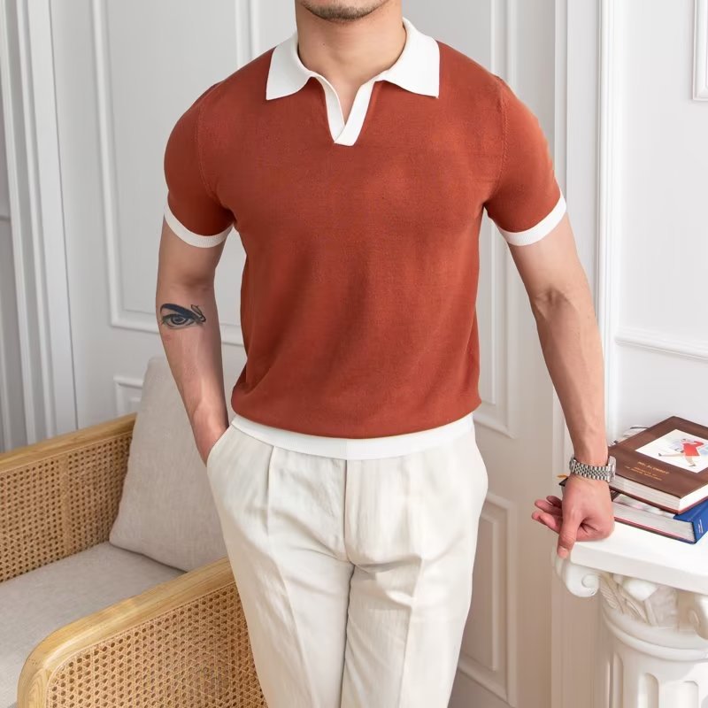 Men's Short Sleeve Polo Shirt with Contrast Collar and Ribbed Hem