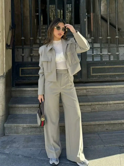 Women's Modern Two-Piece Set with Cropped Jacket and Wide-Leg Pants