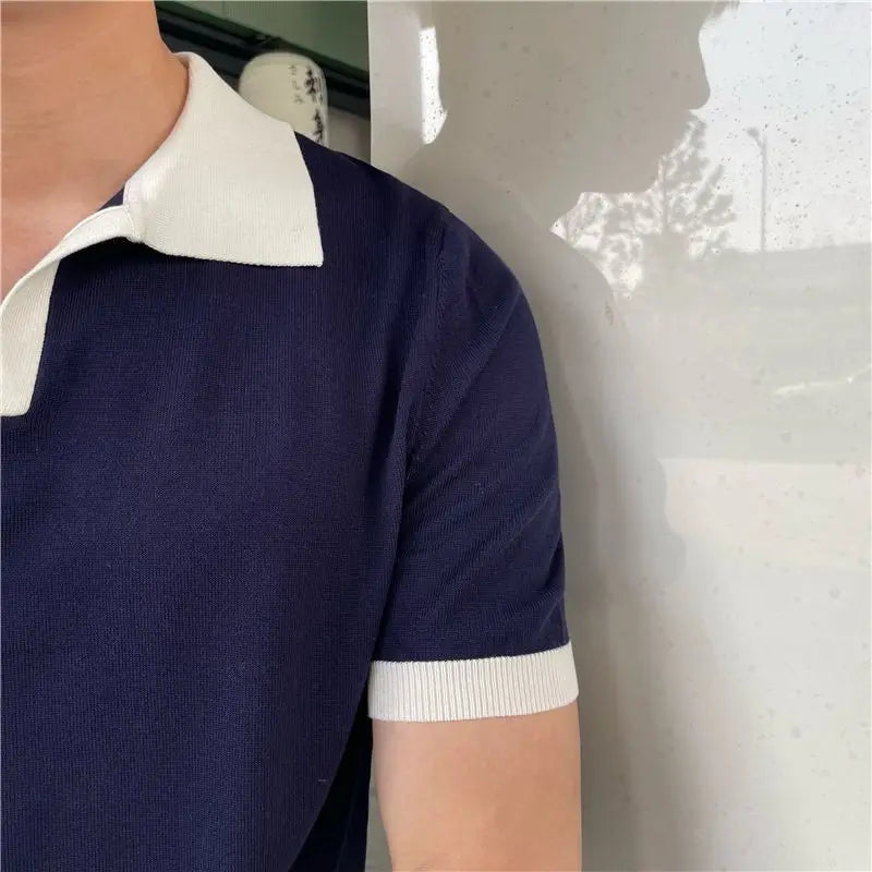 Men's Short Sleeve Polo Shirt with Contrast Collar and Ribbed Hem