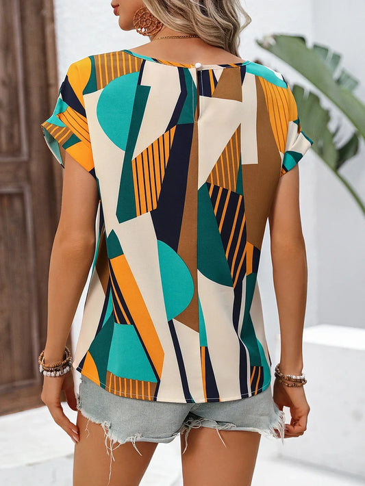Women's Short Sleeve Geometric Print Blouse with Relaxed Fit