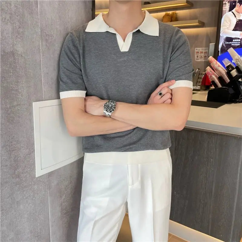 Men's Short Sleeve Polo Shirt with Contrast Collar and Ribbed Hem