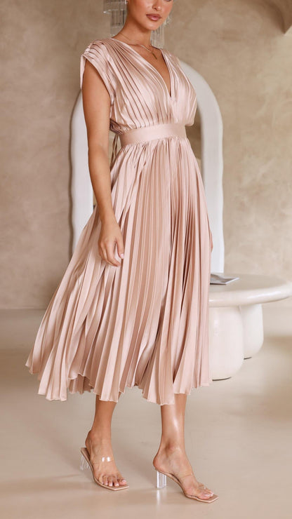 Women's Pleated V-Neck Maxi Dress