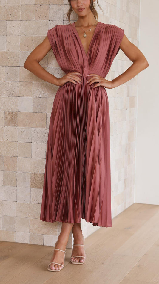 Women's Pleated V-Neck Maxi Dress