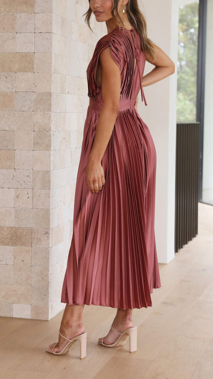 Women's Pleated V-Neck Maxi Dress
