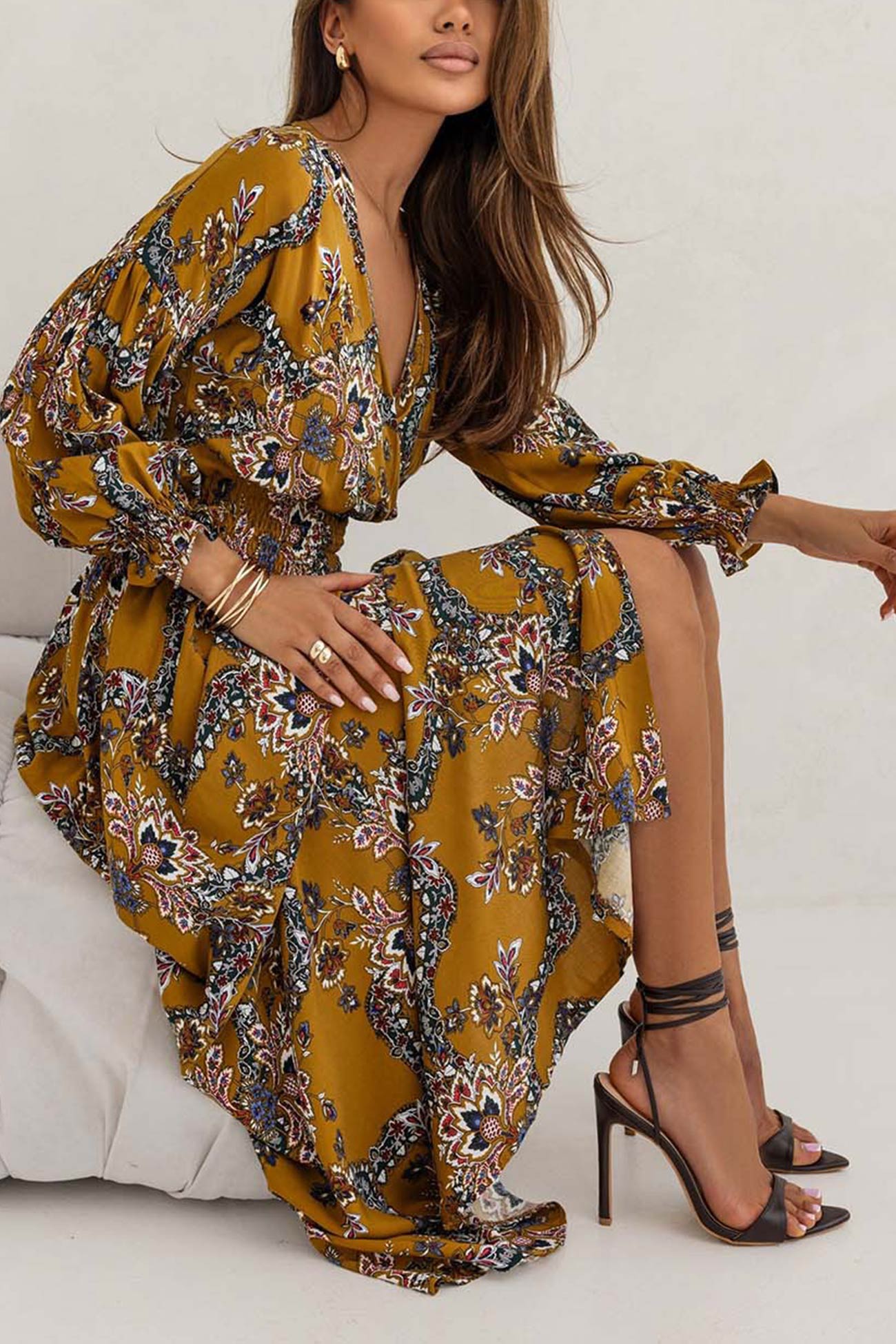 Women's V-Neck Floral Maxi Dress with Puff Sleeves and Side Slit