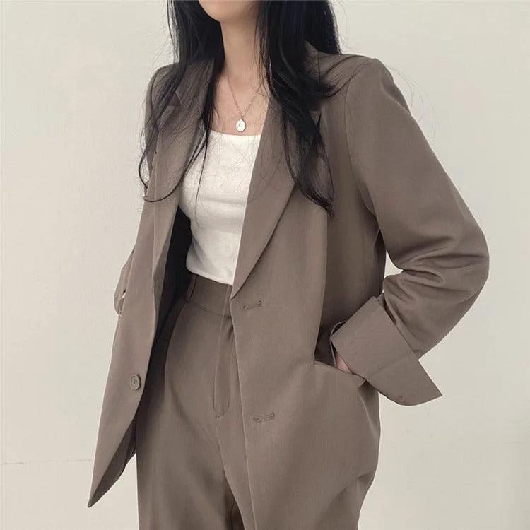 Women’s Tailored Two Piece Suit Set with Long Blazer and Straight-Leg Trousers