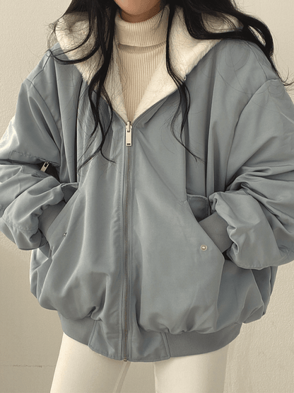 Women's Oversized Winter Jacket with Soft Lining and Zip Closure