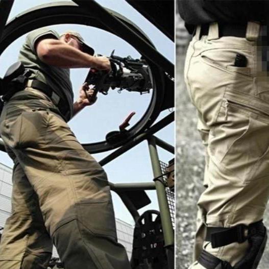 Men's Tactical Cargo Pants with Multi-Pocket Utility Design